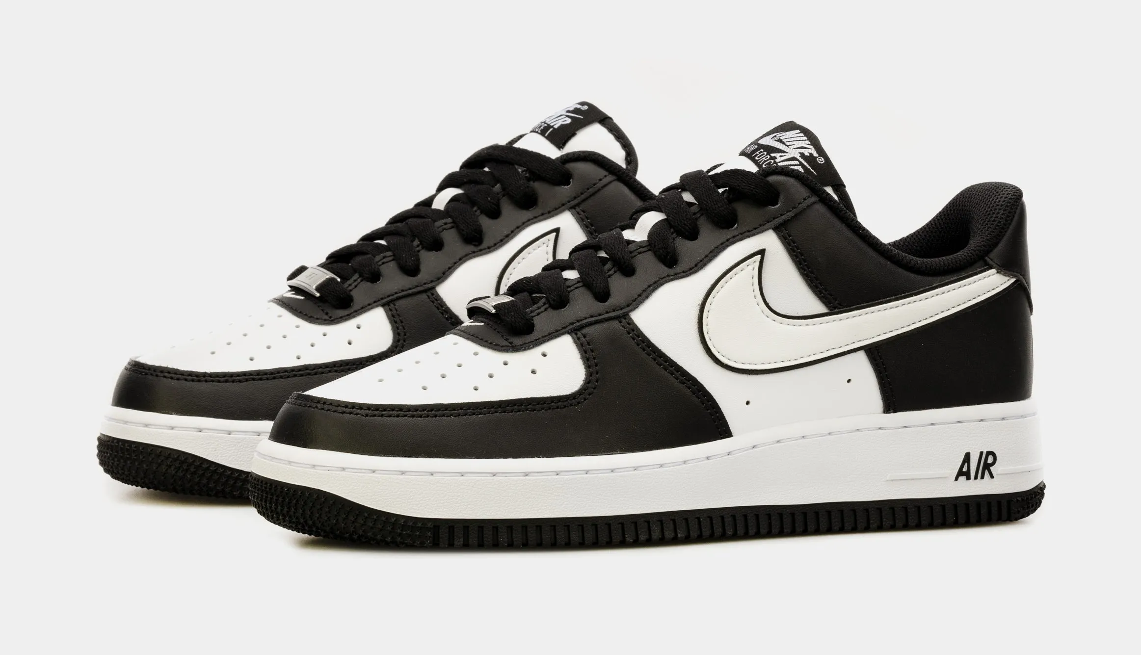 Air Force 1 Low Mens Lifestyle Shoes (Black/White)