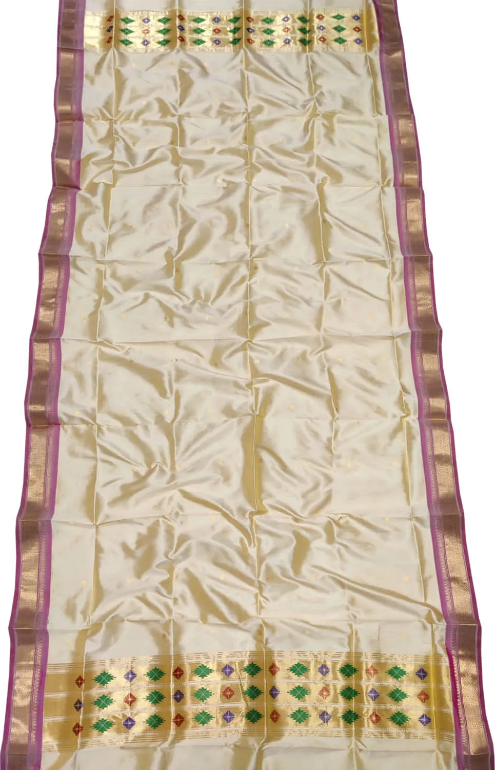 Elegant Pastel Paithani Silk Dupatta: A Timeless Beauty