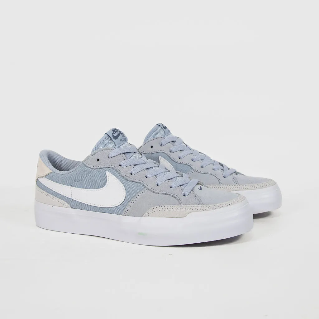 Nike SB - Pogo Plus Shoes - Blue Whisper / White - Football Grey