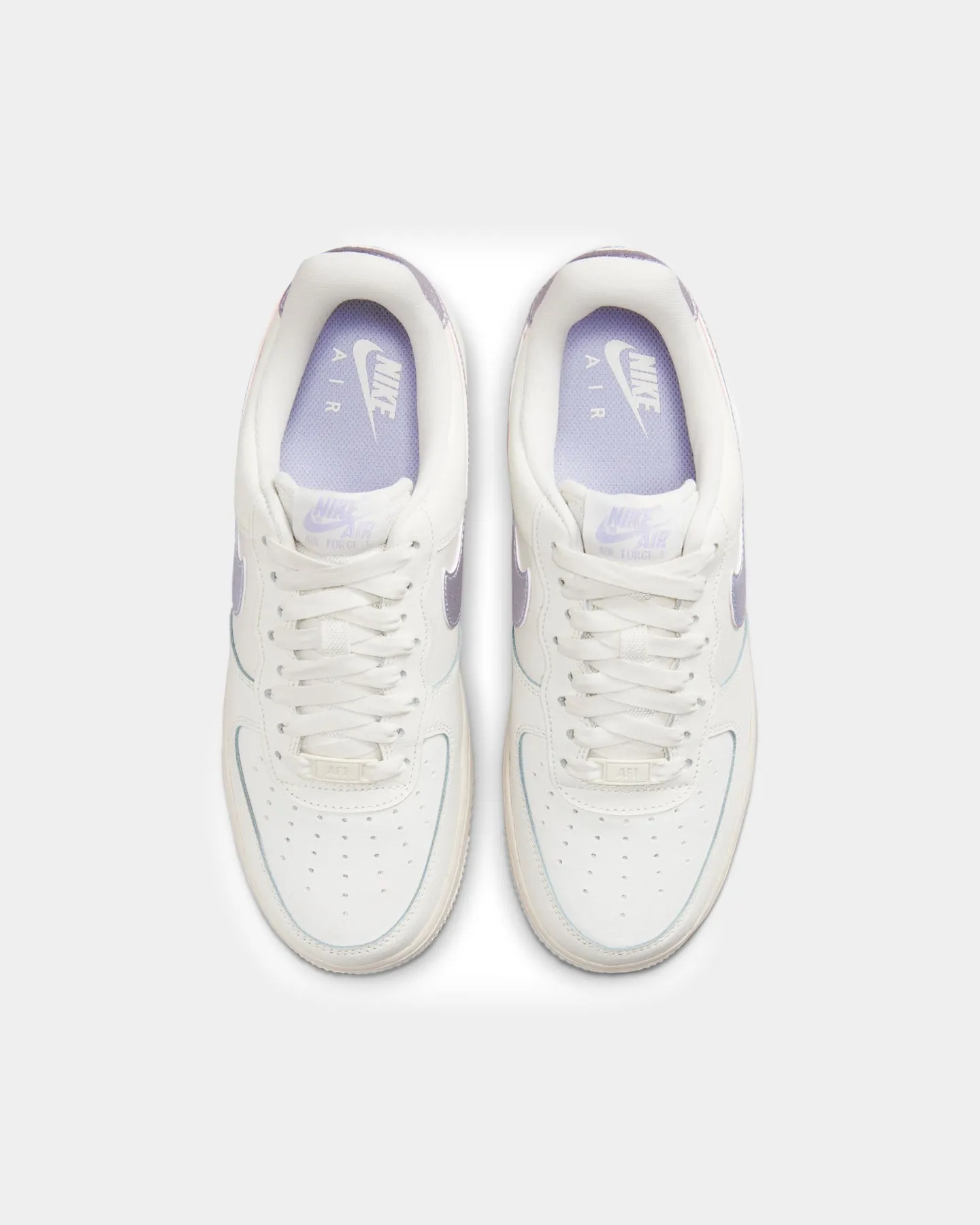 Nike Women's Air Force 1 '07 Essentials Sail/Oxygen Purple