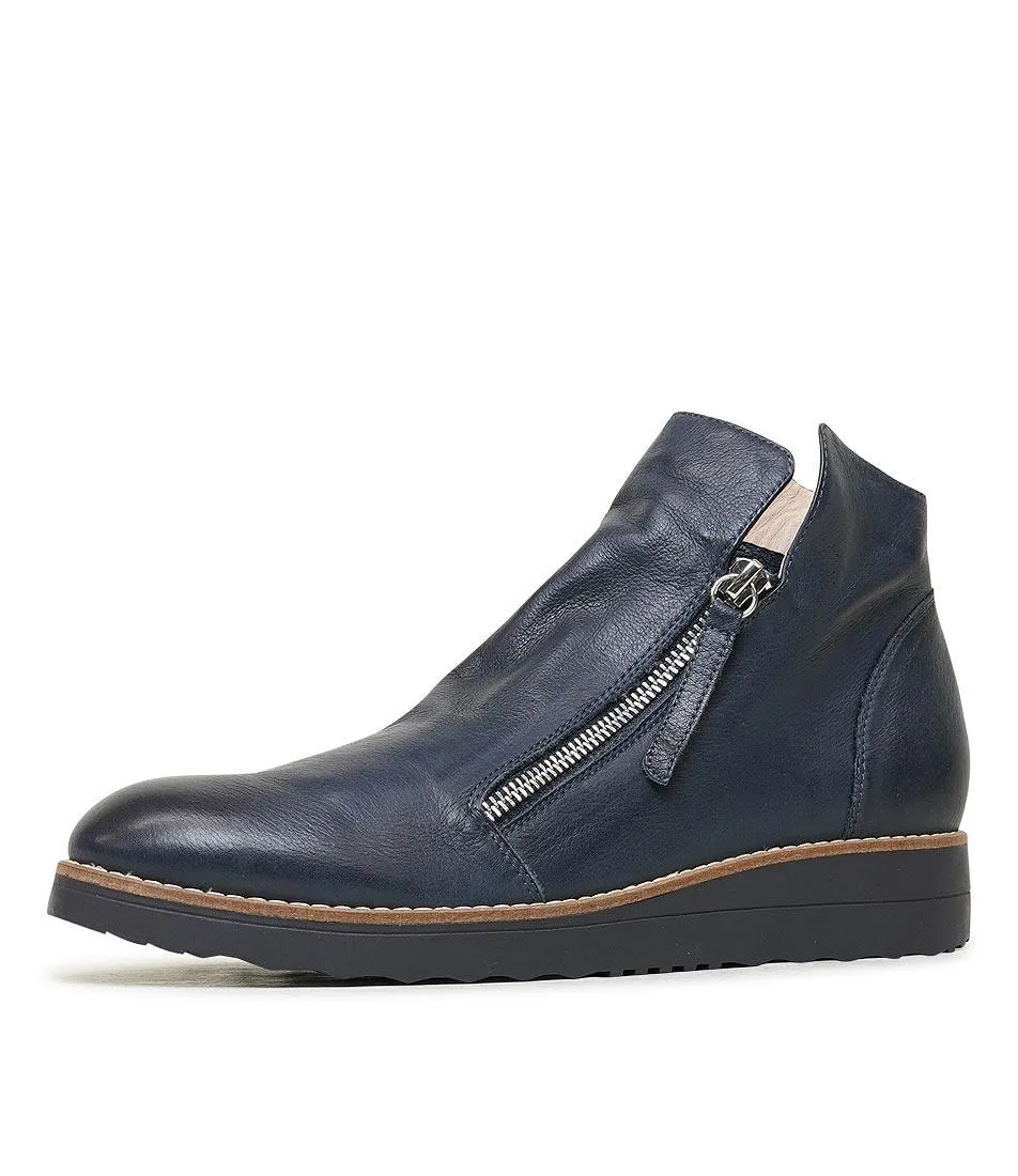 Ohmy Navy/ Navy Leather Ankle Boots