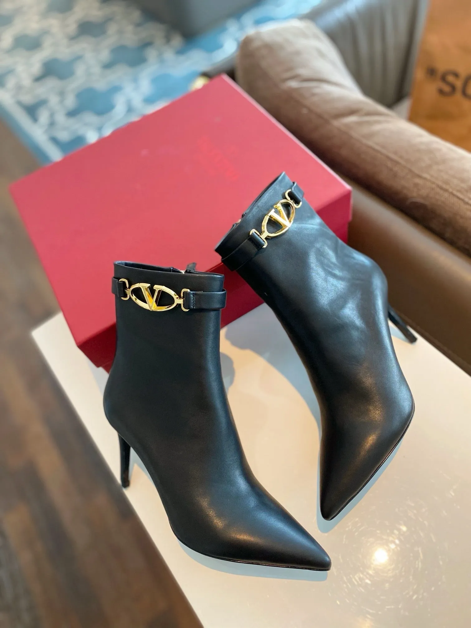 SE1498 VLOGO THE BOLD EDITION CALFSKIN ANKLE BOOT 70MM / Size5-11