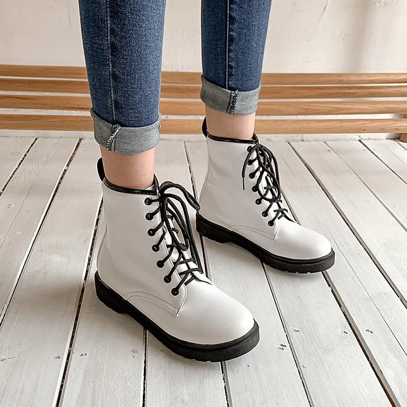 Woman's Low-heeled Cross Strap Ankle Boots